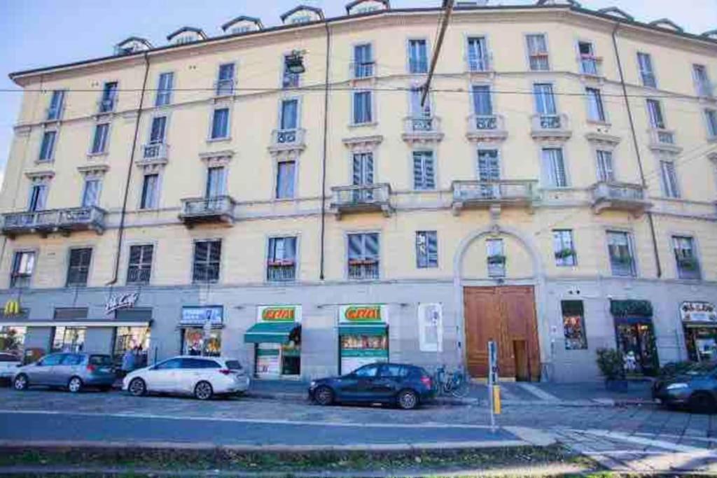 Glamour Liberty Apartment Sabotino38 Милан Экстерьер фото